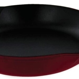 staub cast iron skillet