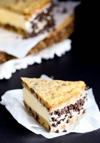 A Chipwich CAKE! The classic ice cream man treat turned into a dessert to feed a crowd!